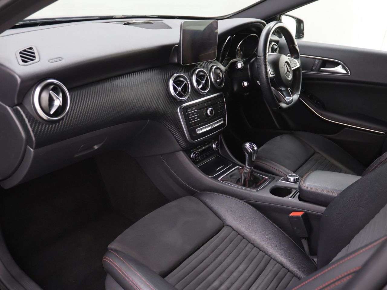 2018 MERCEDES-BENZ A CLASS 2018 MERCEDES-BENZ A CLASS