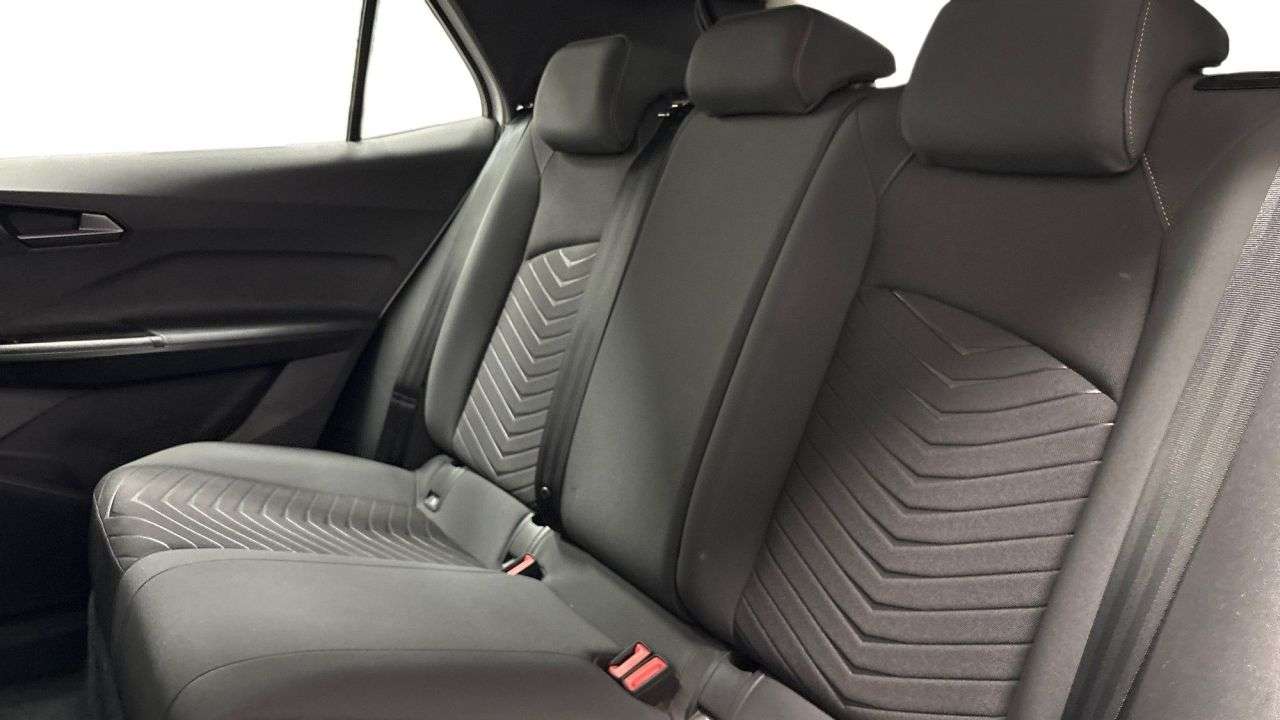 2023 CUPRA BORN 2023 CUPRA BORN