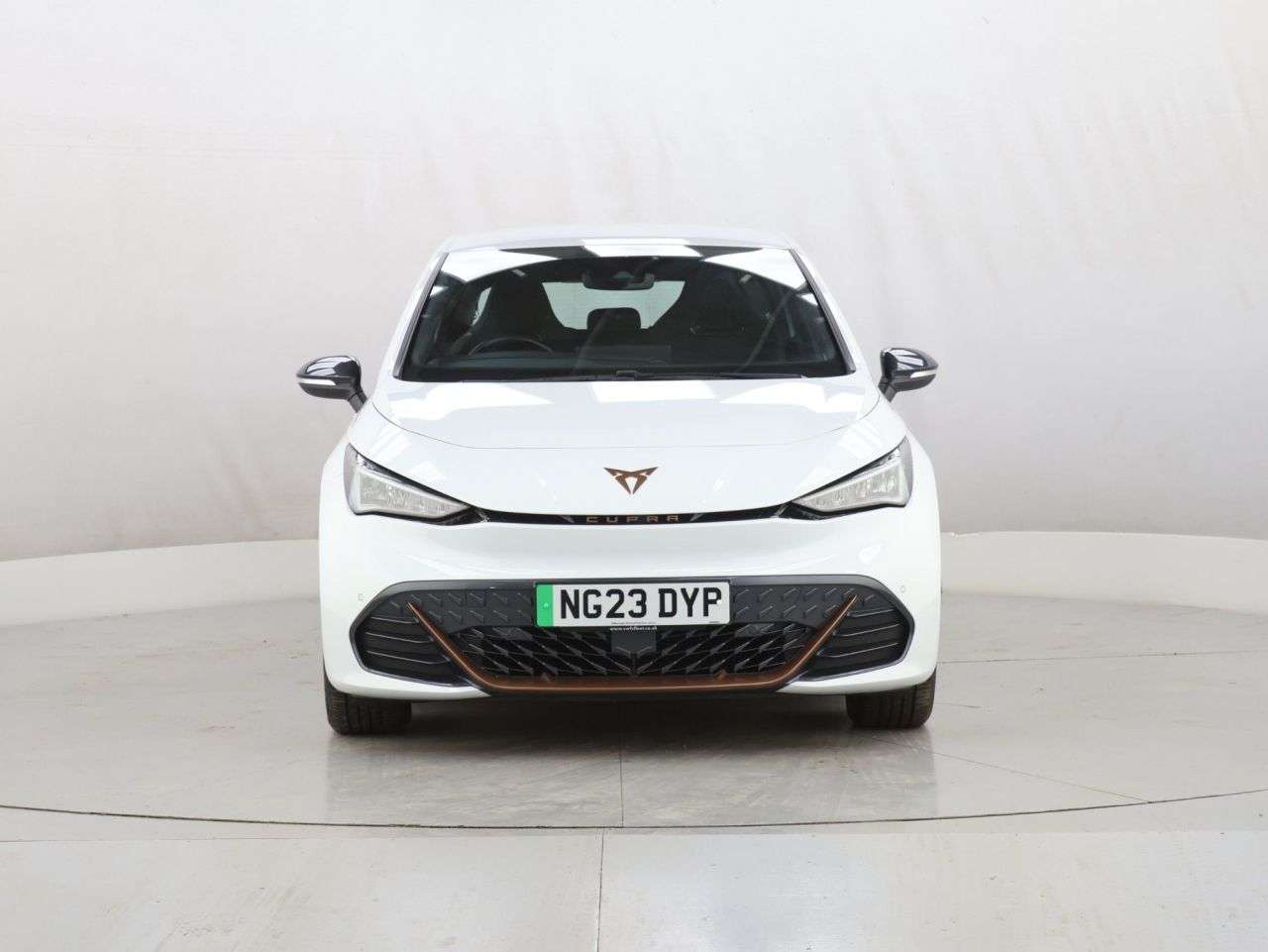 A 2023 CUPRA BORN 58kWh V1 Hatchback 5dr Electric Auto (204 ps) A 2023 CUPRA BORN 58kWh V1 Hatchback 5dr Electric Auto (204 ps)