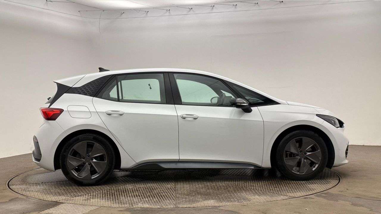 A 2023 CUPRA BORN 58kWh V1 Hatchback 5dr Electric Auto (204 ps) A 2023 CUPRA BORN 58kWh V1 Hatchback 5dr Electric Auto (204 ps)