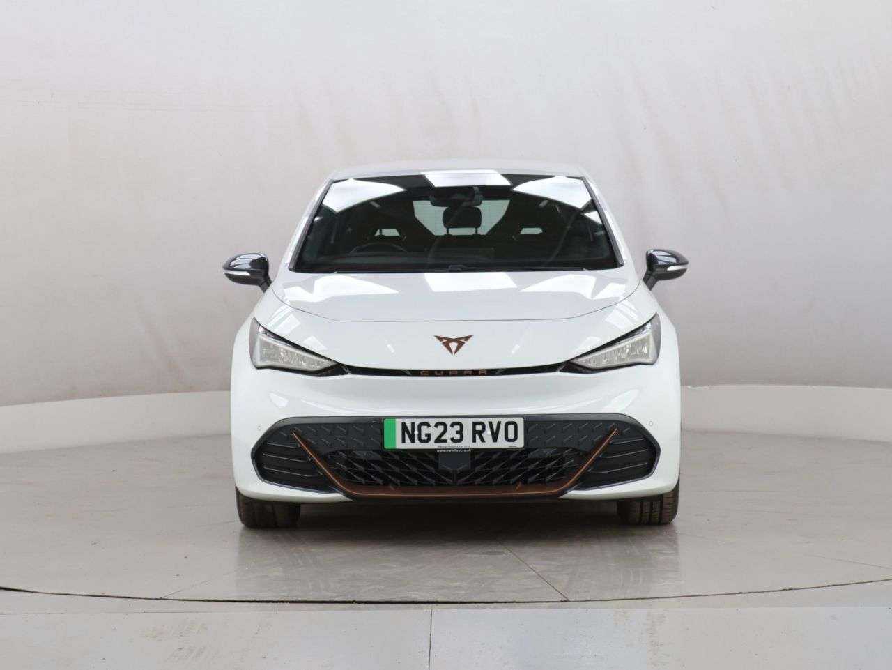 A 2023 CUPRA BORN 58kWh V1 Hatchback 5dr Electric Auto (204 ps) A 2023 CUPRA BORN 58kWh V1 Hatchback 5dr Electric Auto (204 ps)