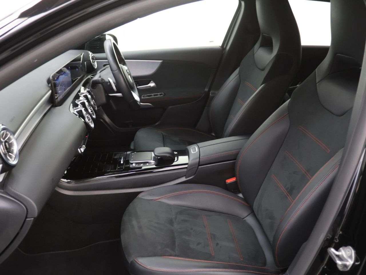 2022 MERCEDES-BENZ A CLASS 2022 MERCEDES-BENZ A CLASS