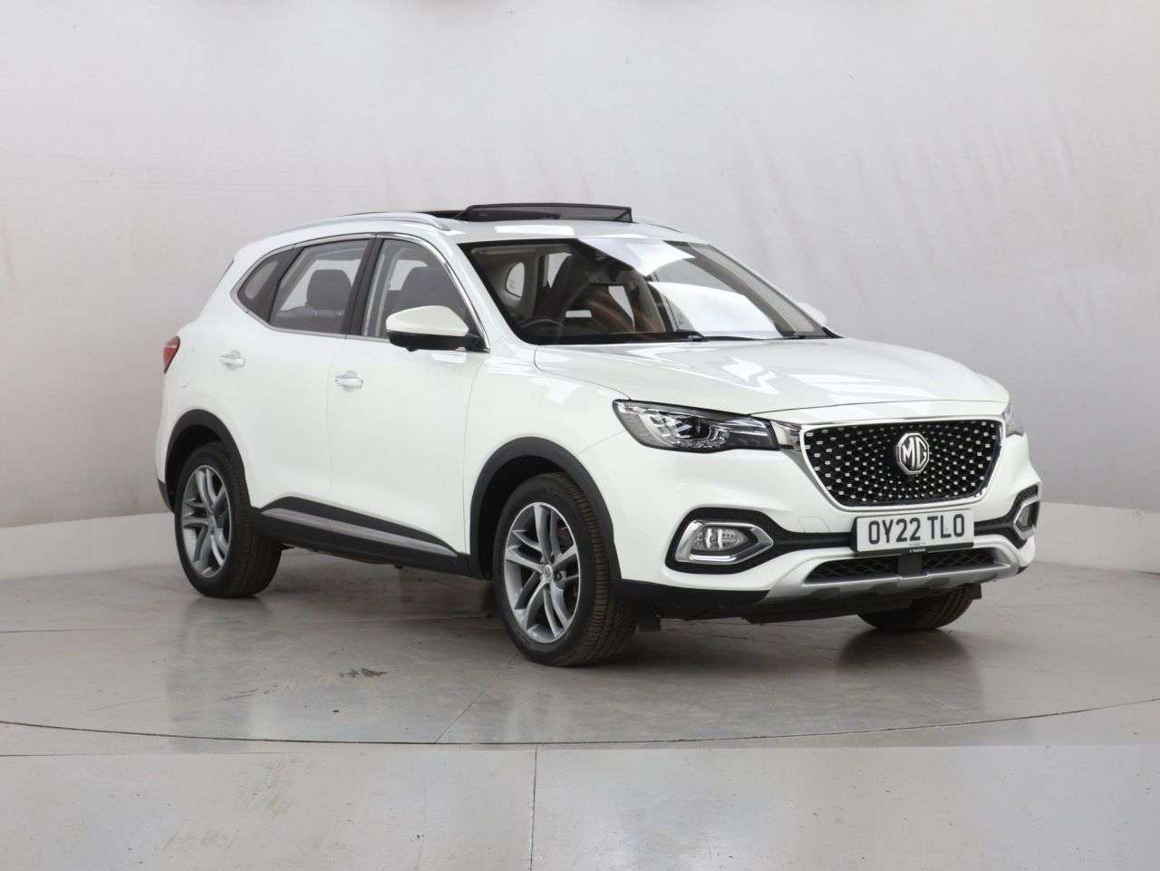 A 2022 MG MG HS 1.5 T-GDI 16.6kWh Exclusive SUV 5dr Petrol Plug-in Hybrid Auto Euro 6 (s/s) A 2022 MG MG HS 1.5 T-GDI 16.6kWh Exclusive SUV 5dr Petrol Plug-in Hybrid Auto Euro 6 (s/s)