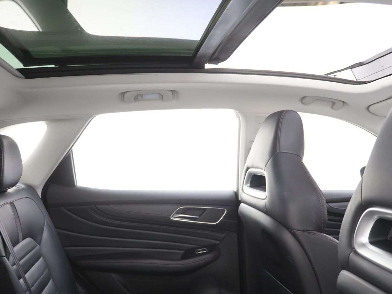 A 2022 MG MG HS 1.5 T-GDI 16.6kWh Exclusive SUV 5dr Petrol Plug-in Hybrid Auto Euro 6 (s/s) A 2022 MG MG HS 1.5 T-GDI 16.6kWh Exclusive SUV 5dr Petrol Plug-in Hybrid Auto Euro 6 (s/s)