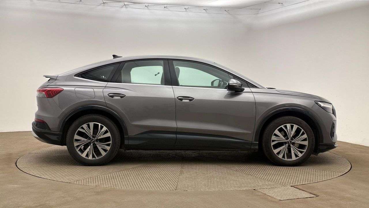 A 2022 AUDI Q4 E-TRON 35 Sport Sportback 5dr Electric Auto 55kWh (170 ps) A 2022 AUDI Q4 E-TRON 35 Sport Sportback 5dr Electric Auto 55kWh (170 ps)