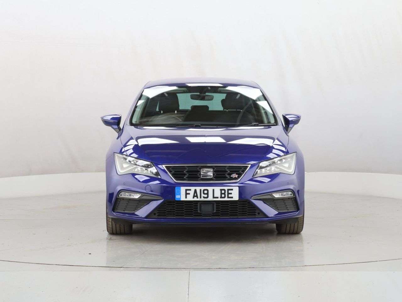 A 2019 SEAT LEON 1.5 TSI EVO FR Hatchback 5dr Petrol Manual Euro 6 (s/s) (130 ps) A 2019 SEAT LEON 1.5 TSI EVO FR Hatchback 5dr Petrol Manual Euro 6 (s/s) (130 ps)