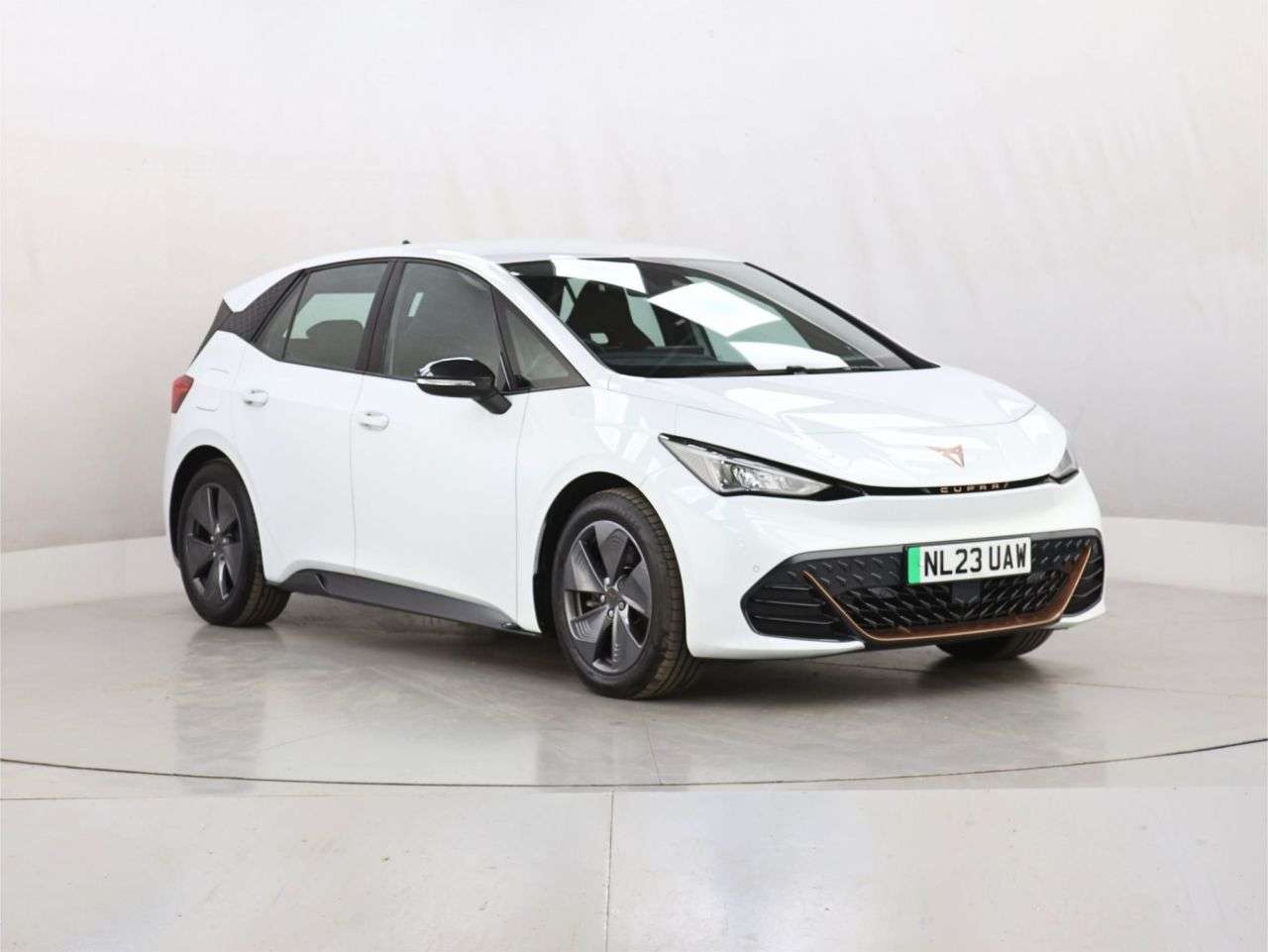 A 2023 CUPRA BORN 58kWh V1 Hatchback 5dr Electric Auto (204 ps) A 2023 CUPRA BORN 58kWh V1 Hatchback 5dr Electric Auto (204 ps)