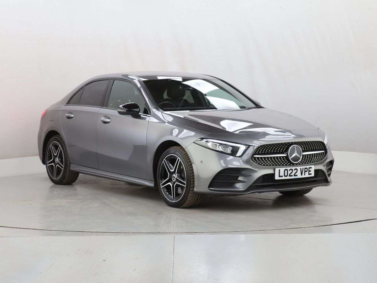 A 2022 MERCEDES-BENZ A CLASS 1.3 A250e 15.6kWh AMG Line (Premium) Saloon 4dr Petrol Plug-in Hybrid 8G-DC A 2022 MERCEDES-BENZ A CLASS 1.3 A250e 15.6kWh AMG Line (Premium) Saloon 4dr Petrol Plug-in Hybrid 8G-DC