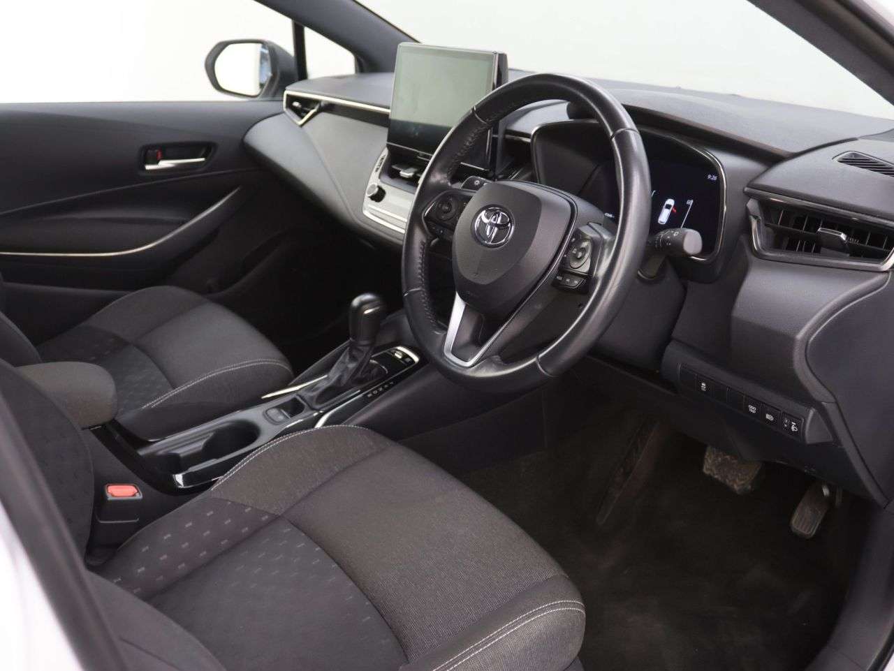2024 TOYOTA COROLLA 2024 TOYOTA COROLLA