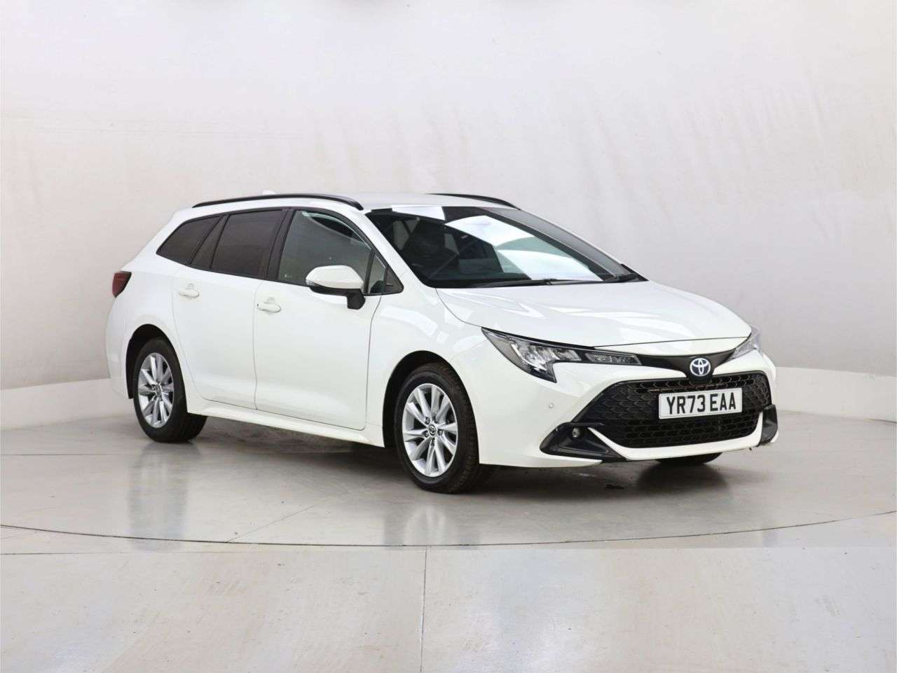 A 2024 TOYOTA COROLLA 1.8 VVT-h Icon Touring Sports 5dr Petrol Hybrid CVT Euro 6 (s/s) (140 ps) A 2024 TOYOTA COROLLA 1.8 VVT-h Icon Touring Sports 5dr Petrol Hybrid CVT Euro 6 (s/s) (140 ps)