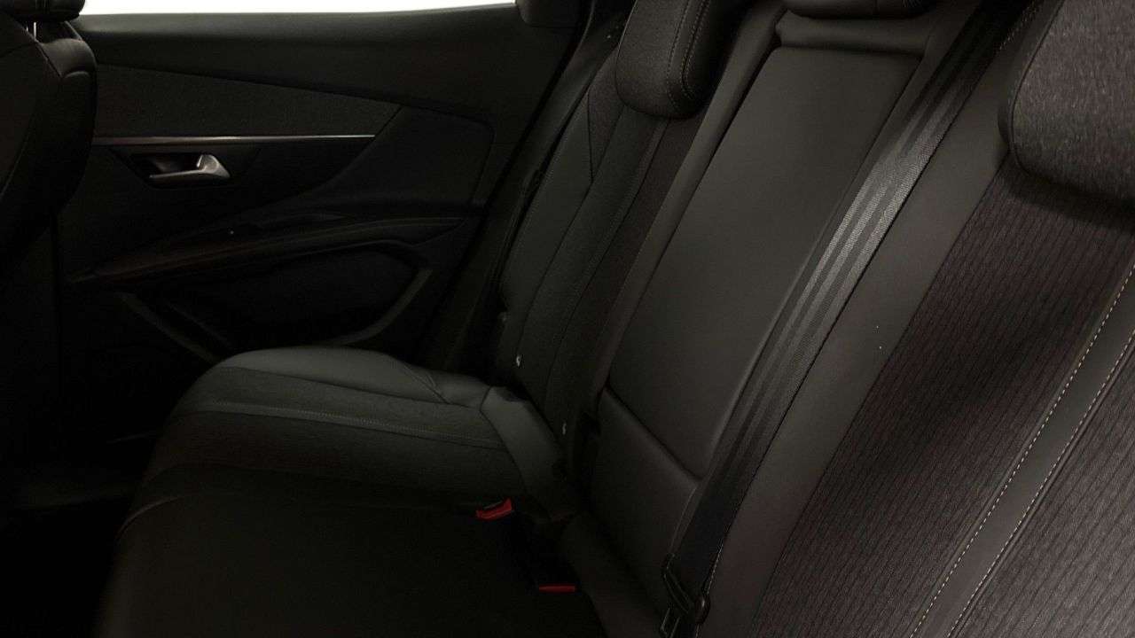 2021 PEUGEOT 3008 2021 PEUGEOT 3008