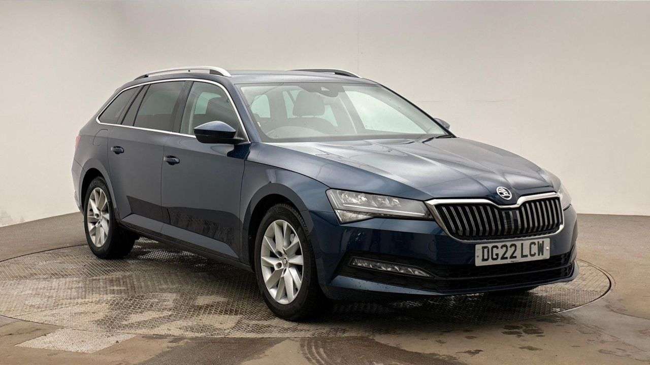 A 2022 SKODA SUPERB 1.5 TSI ACT SE Technology Estate 5dr Petrol Manual Euro 6 (s/s) (150 ps) A 2022 SKODA SUPERB 1.5 TSI ACT SE Technology Estate 5dr Petrol Manual Euro 6 (s/s) (150 ps)