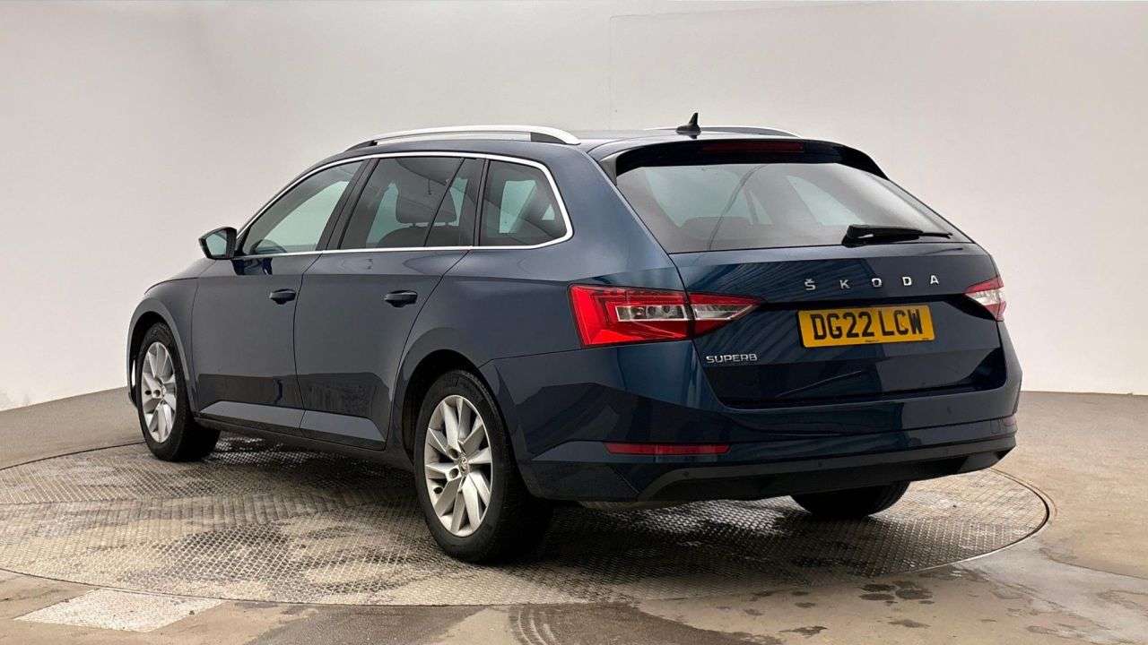 A 2022 SKODA SUPERB 1.5 TSI ACT SE Technology Estate 5dr Petrol Manual Euro 6 (s/s) (150 ps) A 2022 SKODA SUPERB 1.5 TSI ACT SE Technology Estate 5dr Petrol Manual Euro 6 (s/s) (150 ps)