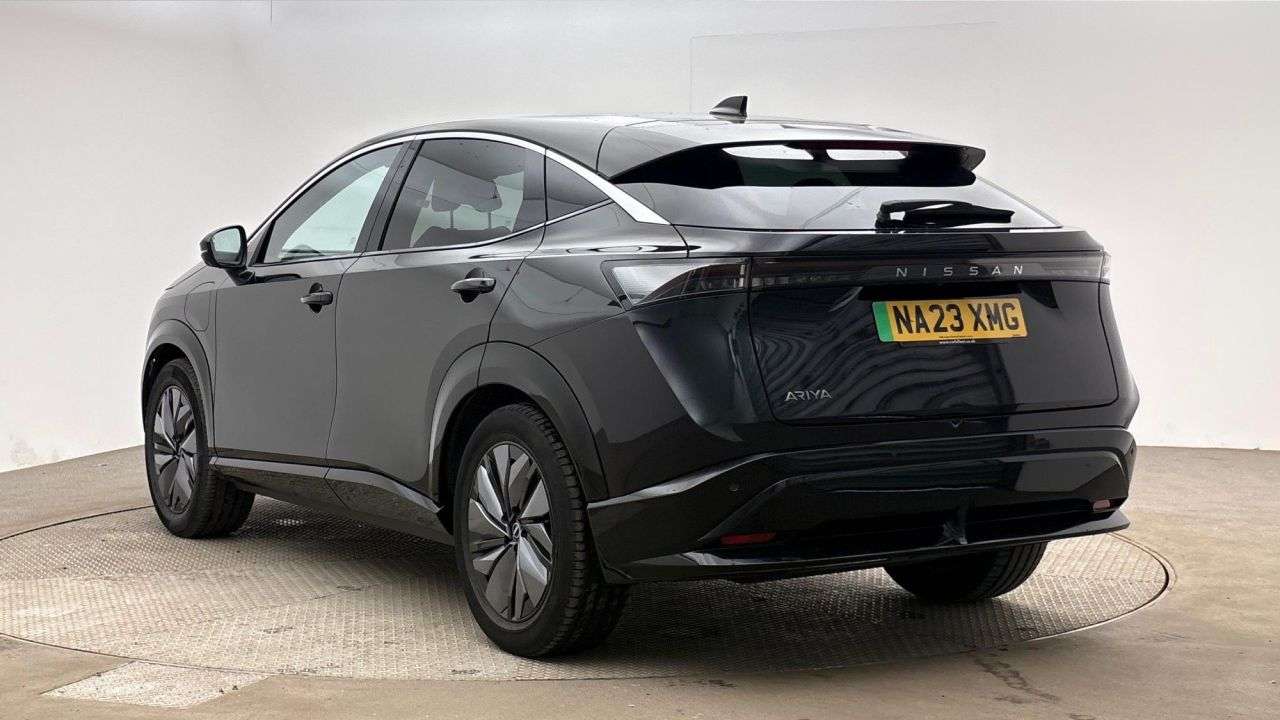 A 2023 NISSAN ARIYA 63kWh Advance SUV 5dr Electric Auto 7.4kW Charger (217 ps) A 2023 NISSAN ARIYA 63kWh Advance SUV 5dr Electric Auto 7.4kW Charger (217 ps)