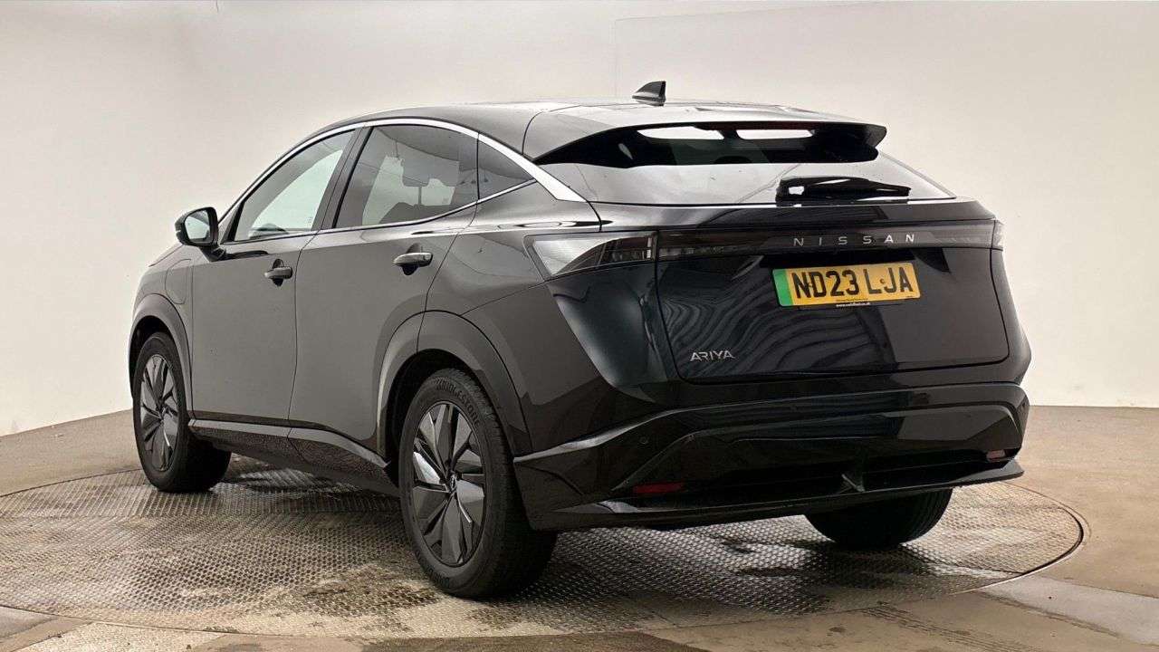A 2023 NISSAN ARIYA 63kWh Advance SUV 5dr Electric Auto 7.4kW Charger (217 ps) A 2023 NISSAN ARIYA 63kWh Advance SUV 5dr Electric Auto 7.4kW Charger (217 ps)