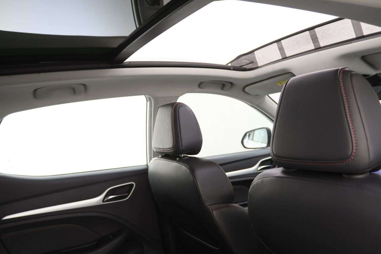 A 2022 MG MG ZS 51.1kWh Trophy SUV 5dr Electric Auto (176 ps) A 2022 MG MG ZS 51.1kWh Trophy SUV 5dr Electric Auto (176 ps)