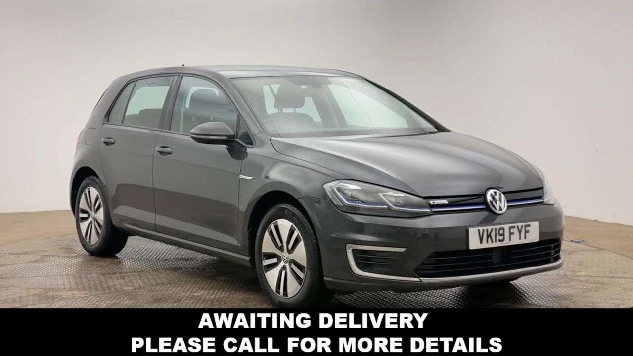 A 2019 VOLKSWAGEN E-GOLF 35.8kWh e-Golf Hatchback 5dr Electric Auto (136 ps) A 2019 VOLKSWAGEN E-GOLF 35.8kWh e-Golf Hatchback 5dr Electric Auto (136 ps)
