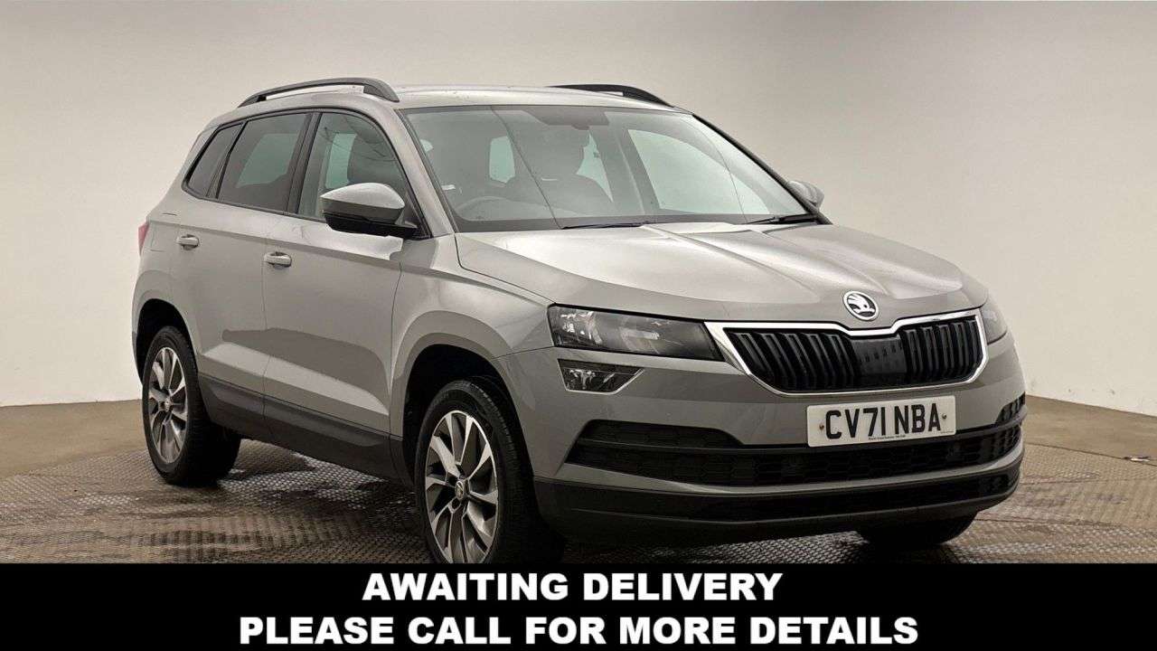 A 2021 SKODA KAROQ 1.0 TSI SE Drive SUV 5dr Petrol Manual Euro 6 (s/s) (110 ps) A 2021 SKODA KAROQ 1.0 TSI SE Drive SUV 5dr Petrol Manual Euro 6 (s/s) (110 ps)