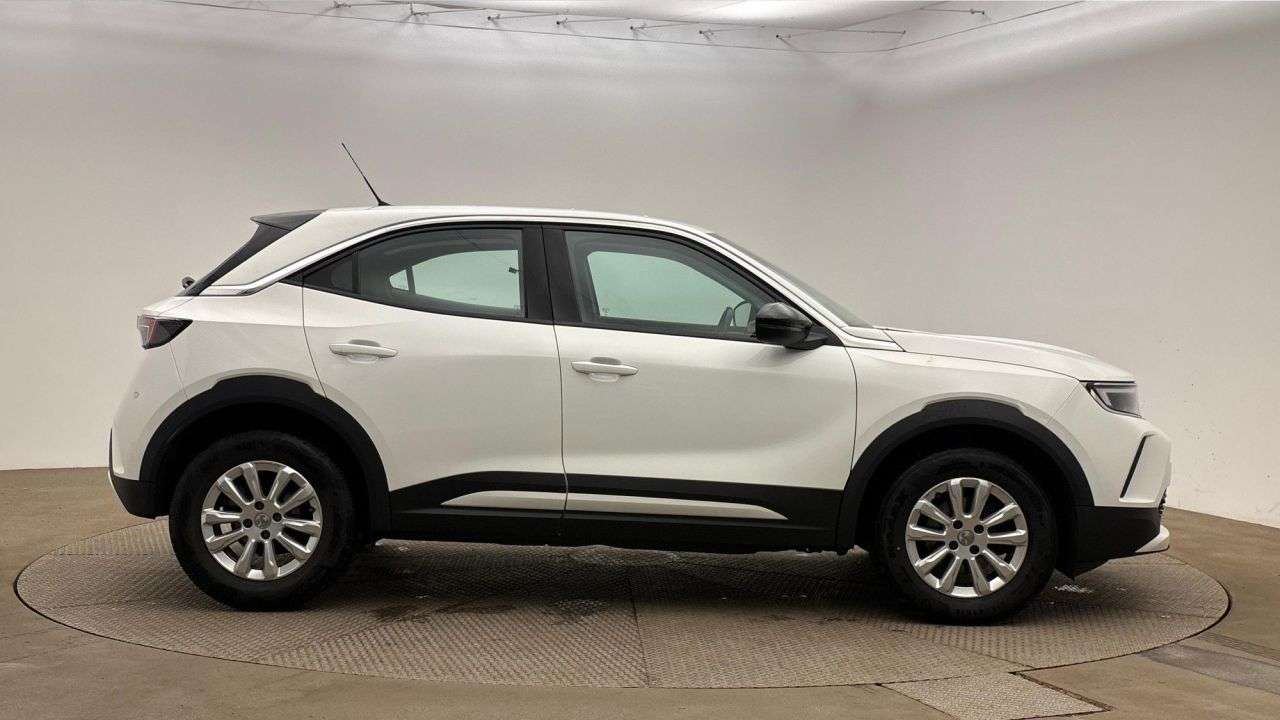 A 2022 VAUXHALL MOKKA 1.2 Turbo SE Edition SUV 5dr Petrol Manual Euro 6 (s/s) (100 ps) A 2022 VAUXHALL MOKKA 1.2 Turbo SE Edition SUV 5dr Petrol Manual Euro 6 (s/s) (100 ps)