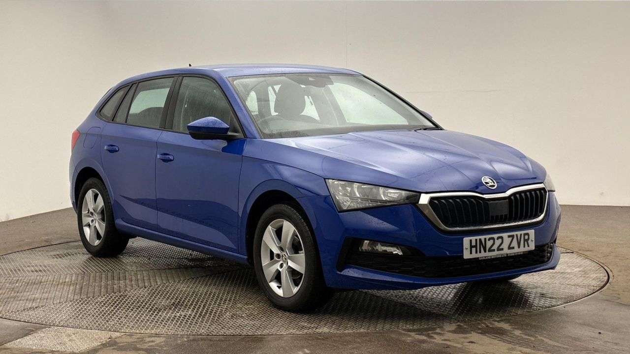 A 2022 SKODA SCALA 1.0 TSI SE Hatchback 5dr Petrol Manual Euro 6 (s/s) (95 ps) A 2022 SKODA SCALA 1.0 TSI SE Hatchback 5dr Petrol Manual Euro 6 (s/s) (95 ps)