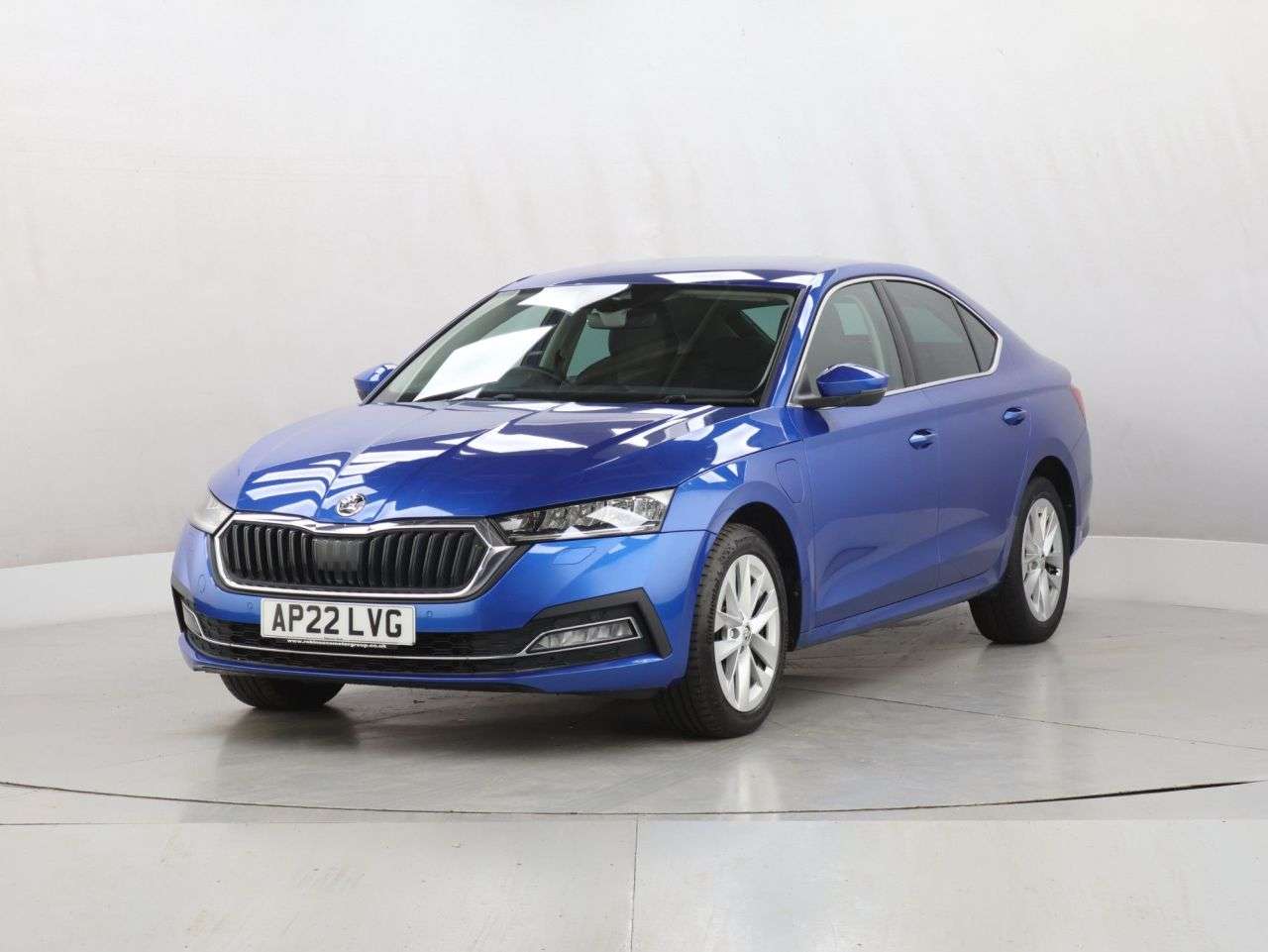 A 2022 SKODA OCTAVIA 1.4 TSI iV 13kWh SE L Hatchback 5dr Petrol Plug-in Hybrid DSG Euro 6 (s/s) A 2022 SKODA OCTAVIA 1.4 TSI iV 13kWh SE L Hatchback 5dr Petrol Plug-in Hybrid DSG Euro 6 (s/s)