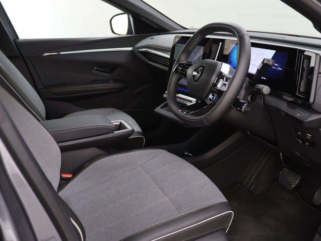 2025 RENAULT MEGANE E-TECH 2025 RENAULT MEGANE E-TECH