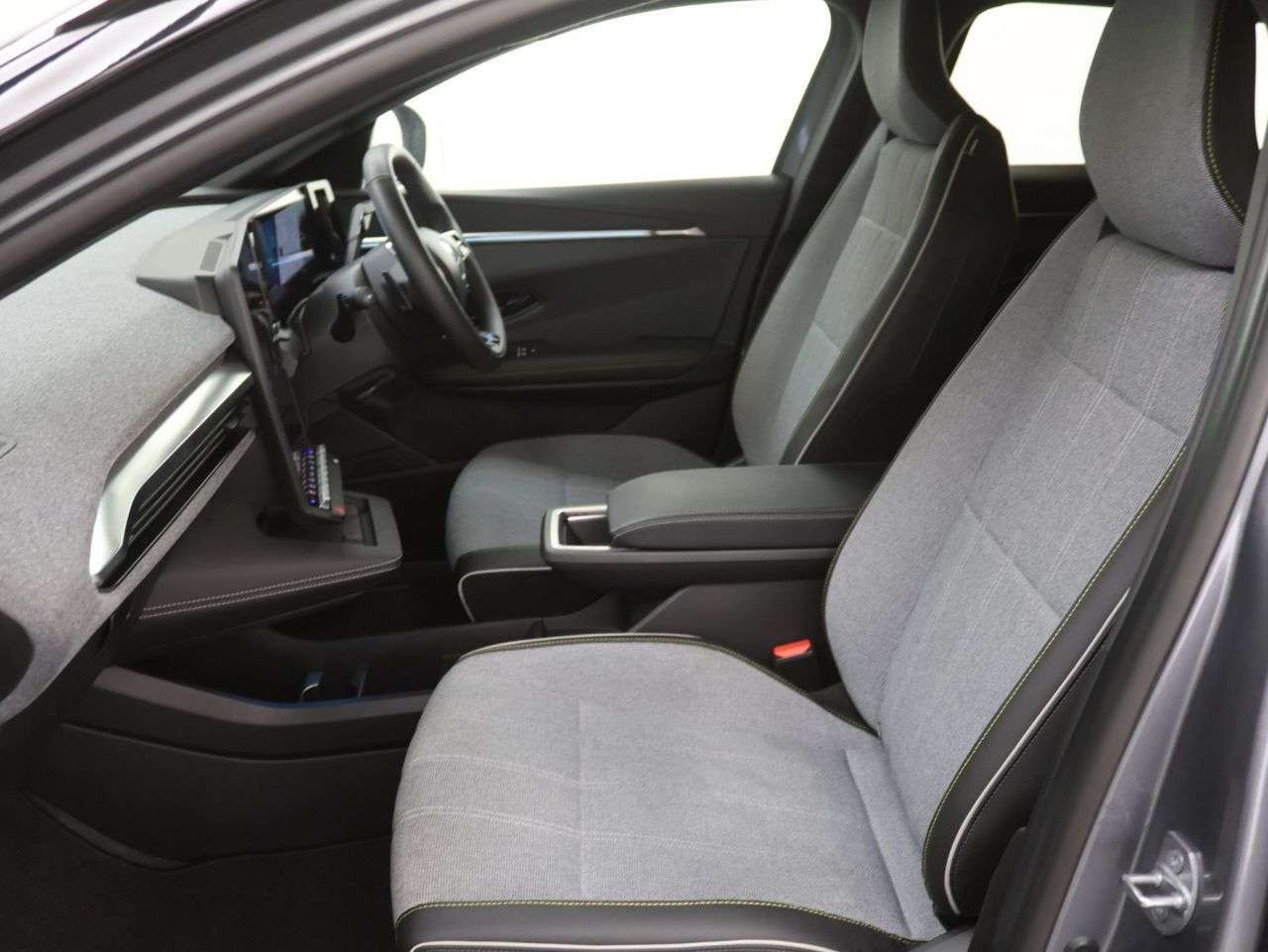 2025 RENAULT MEGANE E-TECH 2025 RENAULT MEGANE E-TECH