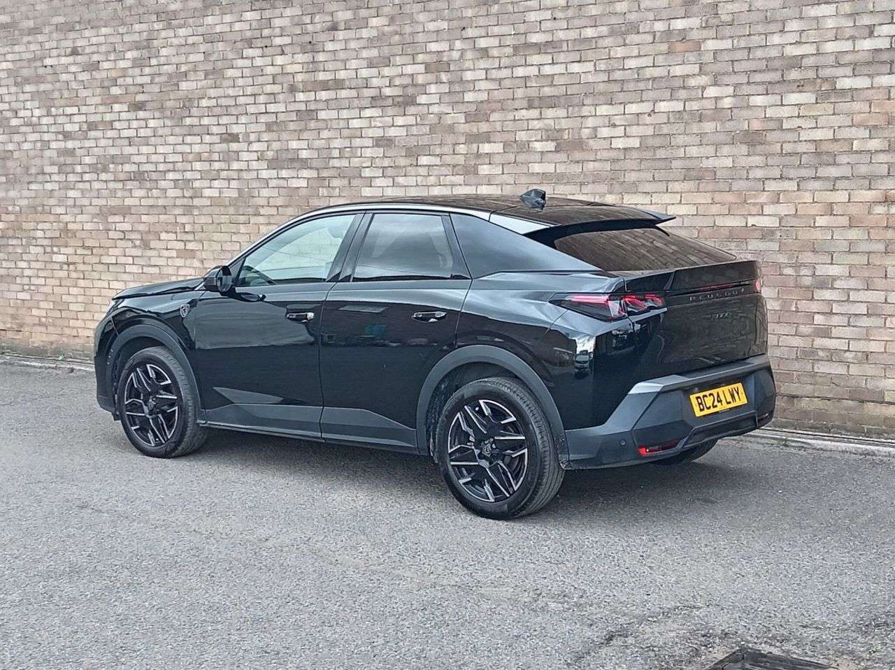 2024 PEUGEOT 3008 2024 PEUGEOT 3008