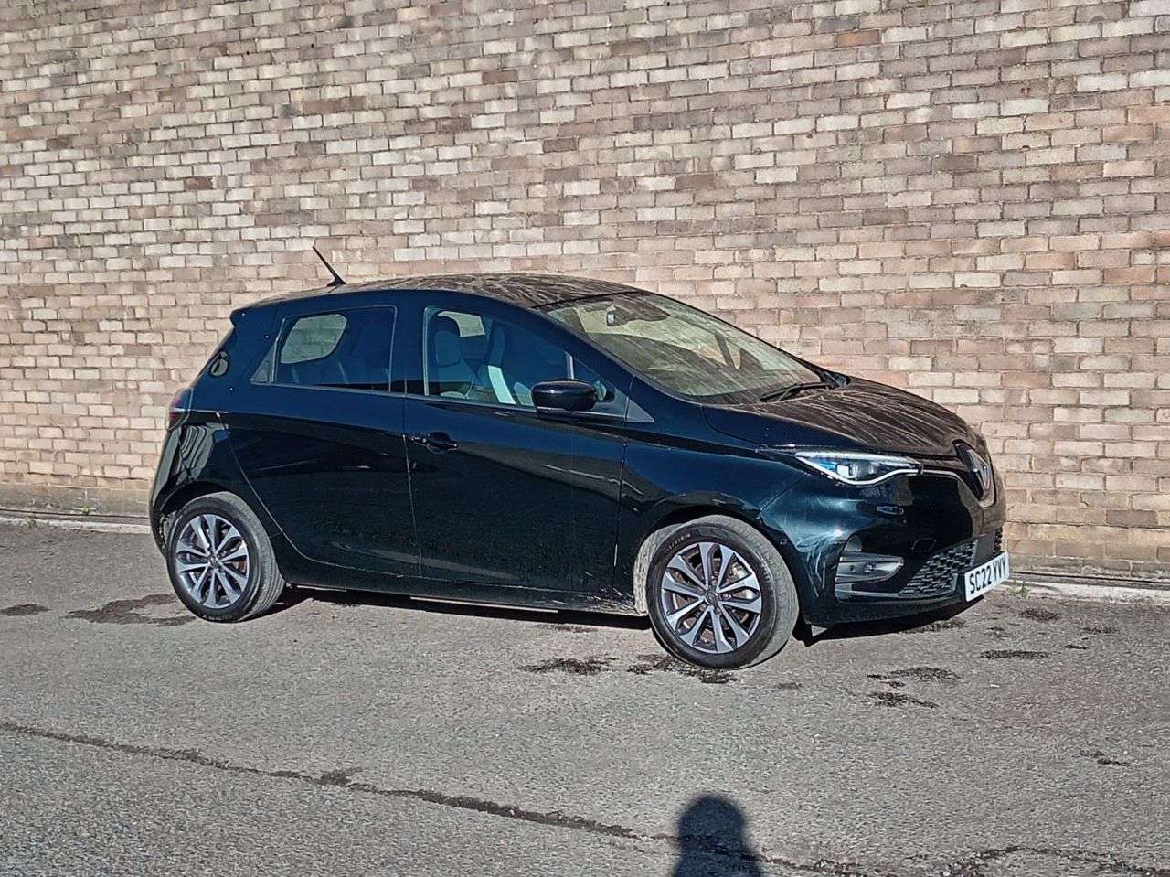 A 2022 RENAULT ZOE R135 EV50 52kWh GT Line + Hatchback 5dr Electric Auto (Rapid Charge) (134 b A 2022 RENAULT ZOE R135 EV50 52kWh GT Line + Hatchback 5dr Electric Auto (Rapid Charge) (134 b