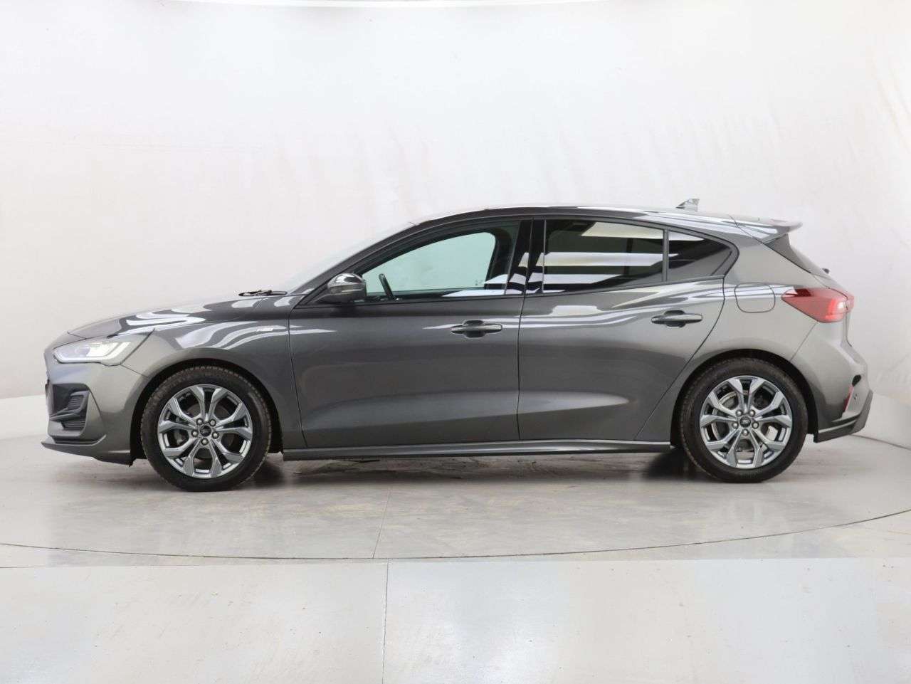 2024 FORD FOCUS 2024 FORD FOCUS