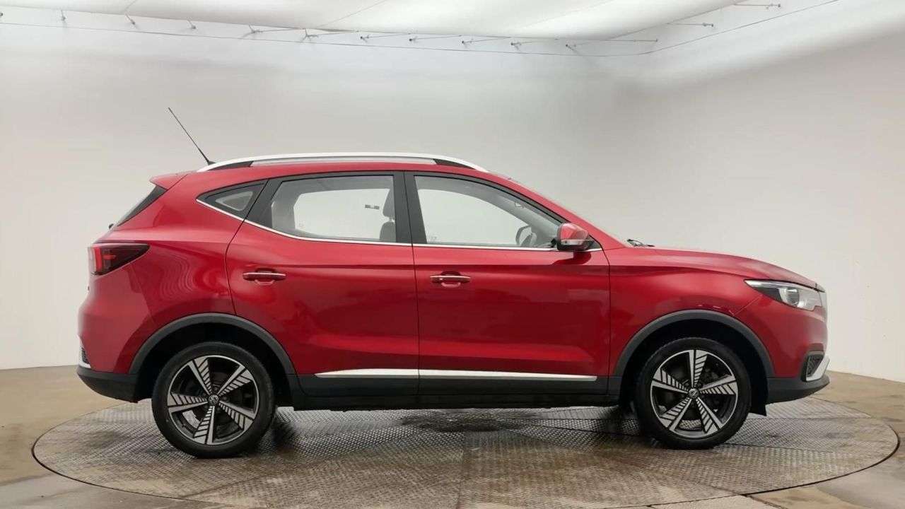 A 2021 MG MG ZS 44.5kWh Exclusive SUV 5dr Electric Auto (143 ps) A 2021 MG MG ZS 44.5kWh Exclusive SUV 5dr Electric Auto (143 ps)
