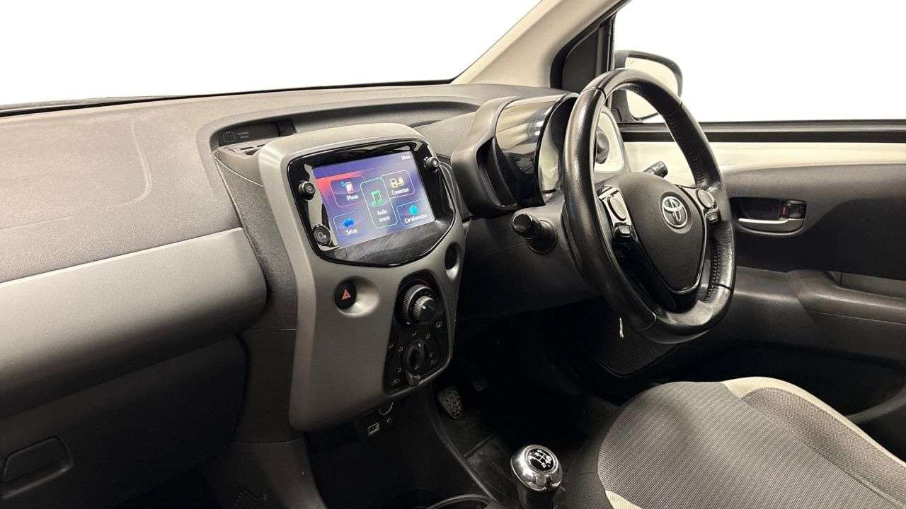 2021 TOYOTA AYGO 2021 TOYOTA AYGO