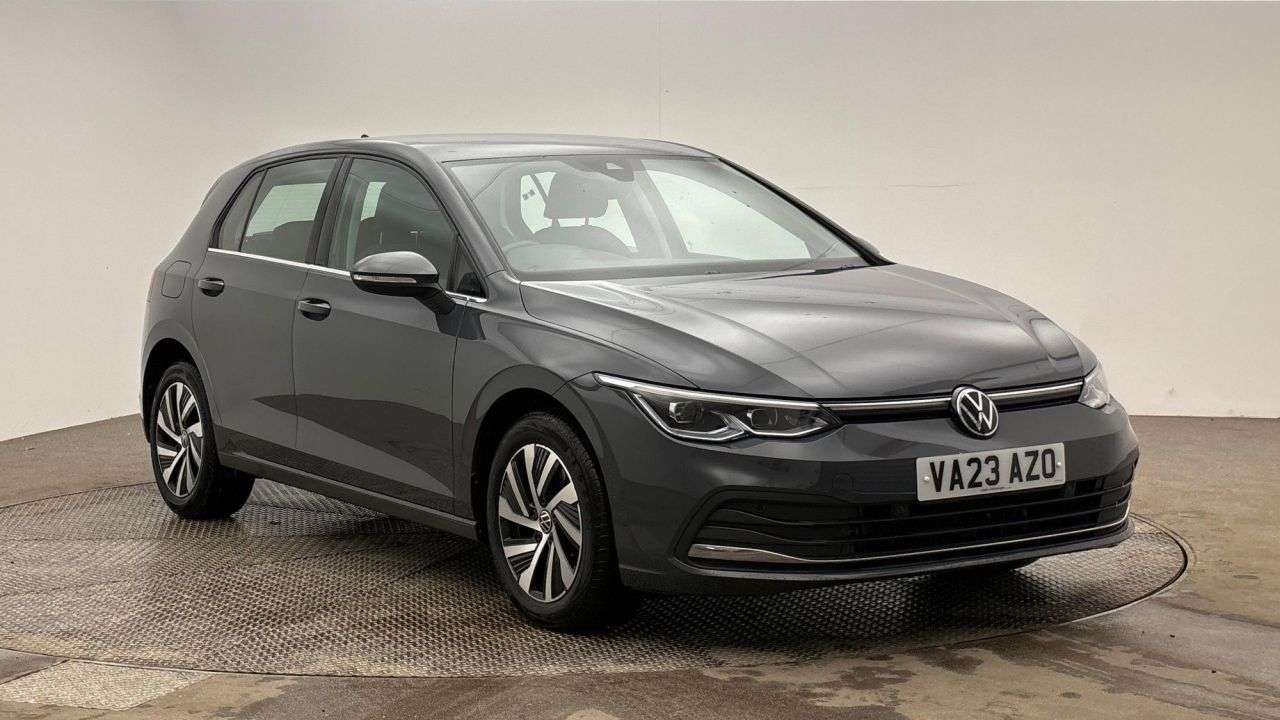 A 2023 VOLKSWAGEN GOLF 1.4 TSI 13kWh Style Hatchback 5dr Petrol Plug-in Hybrid DSG Euro 6 (s/s) (2 A 2023 VOLKSWAGEN GOLF 1.4 TSI 13kWh Style Hatchback 5dr Petrol Plug-in Hybrid DSG Euro 6 (s/s) (2
