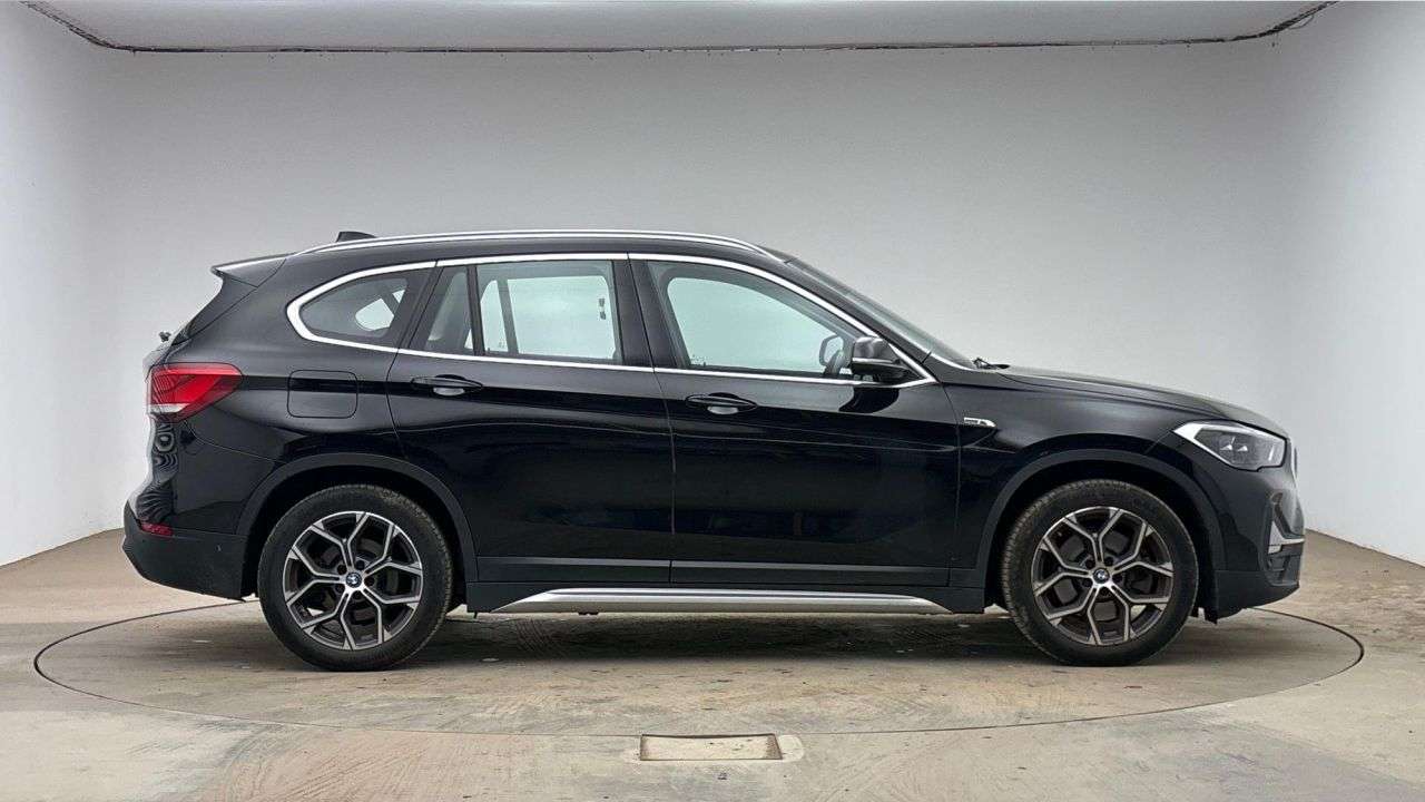 A 2022 BMW X1 1.5 25e 10kWh xLine SUV 5dr Petrol Plug-in Hybrid Auto xDrive Euro 6 (s/s) A 2022 BMW X1 1.5 25e 10kWh xLine SUV 5dr Petrol Plug-in Hybrid Auto xDrive Euro 6 (s/s)