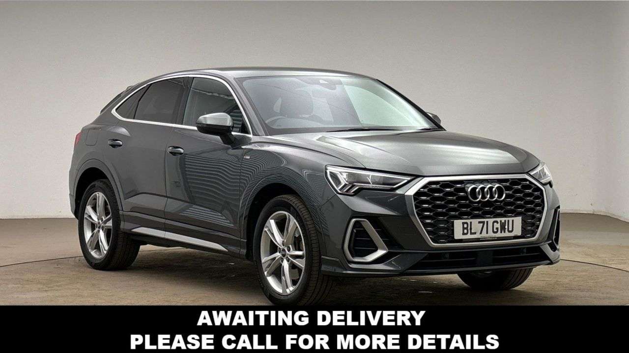 A 2022 AUDI Q3 1.4 TFSIe 45 S line Sportback 5dr Petrol Plug-in Hybrid S Tronic Euro 6 (s/ A 2022 AUDI Q3 1.4 TFSIe 45 S line Sportback 5dr Petrol Plug-in Hybrid S Tronic Euro 6 (s/