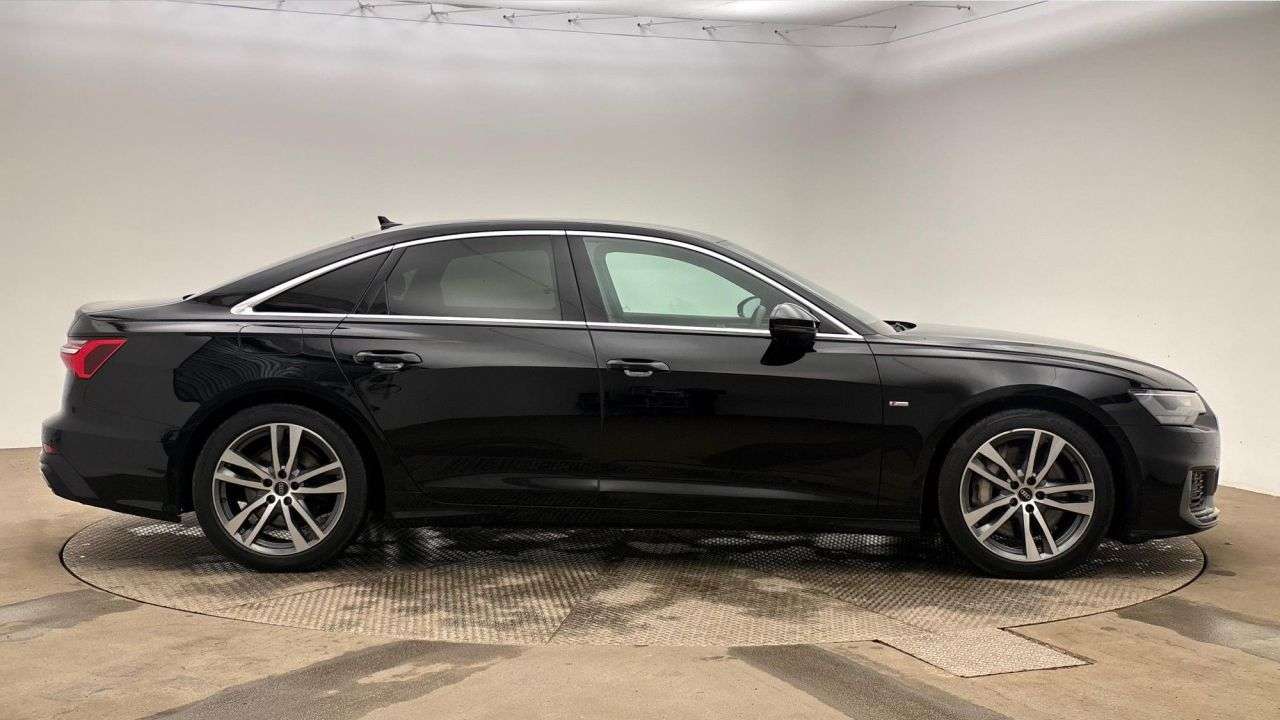 A 2022 AUDI A6 SALOON 2.0 TFSIe 50 S line Saloon 4dr Petrol Plug-in Hybrid S Tronic quattro Euro A 2022 AUDI A6 SALOON 2.0 TFSIe 50 S line Saloon 4dr Petrol Plug-in Hybrid S Tronic quattro Euro
