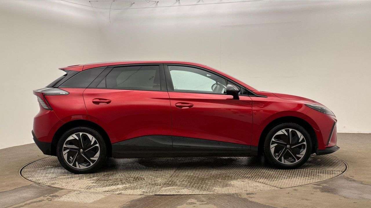 A 2023 MG MG 4 64kWh Trophy Long Range Hatchback 5dr Electric Auto (203 ps) A 2023 MG MG 4 64kWh Trophy Long Range Hatchback 5dr Electric Auto (203 ps)