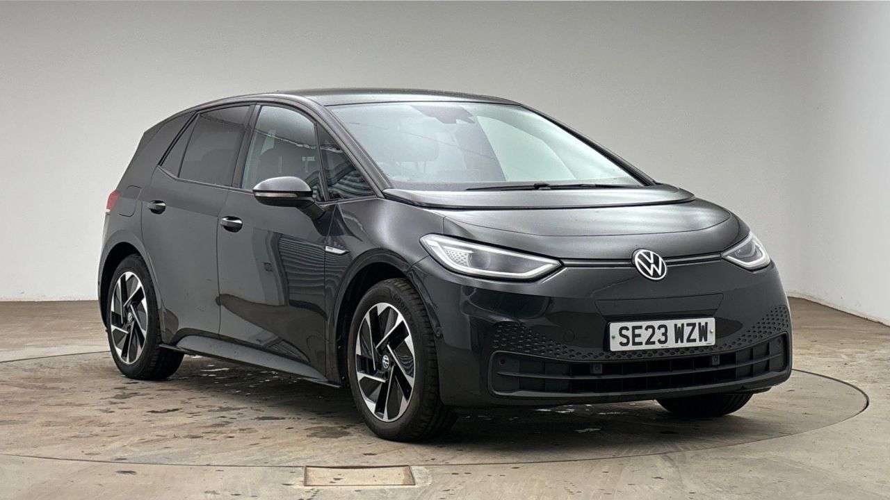 A 2023 VOLKSWAGEN ID3 Pro Performance 58kWh Family Hatchback 5dr Electric Auto (204 ps) A 2023 VOLKSWAGEN ID3 Pro Performance 58kWh Family Hatchback 5dr Electric Auto (204 ps)