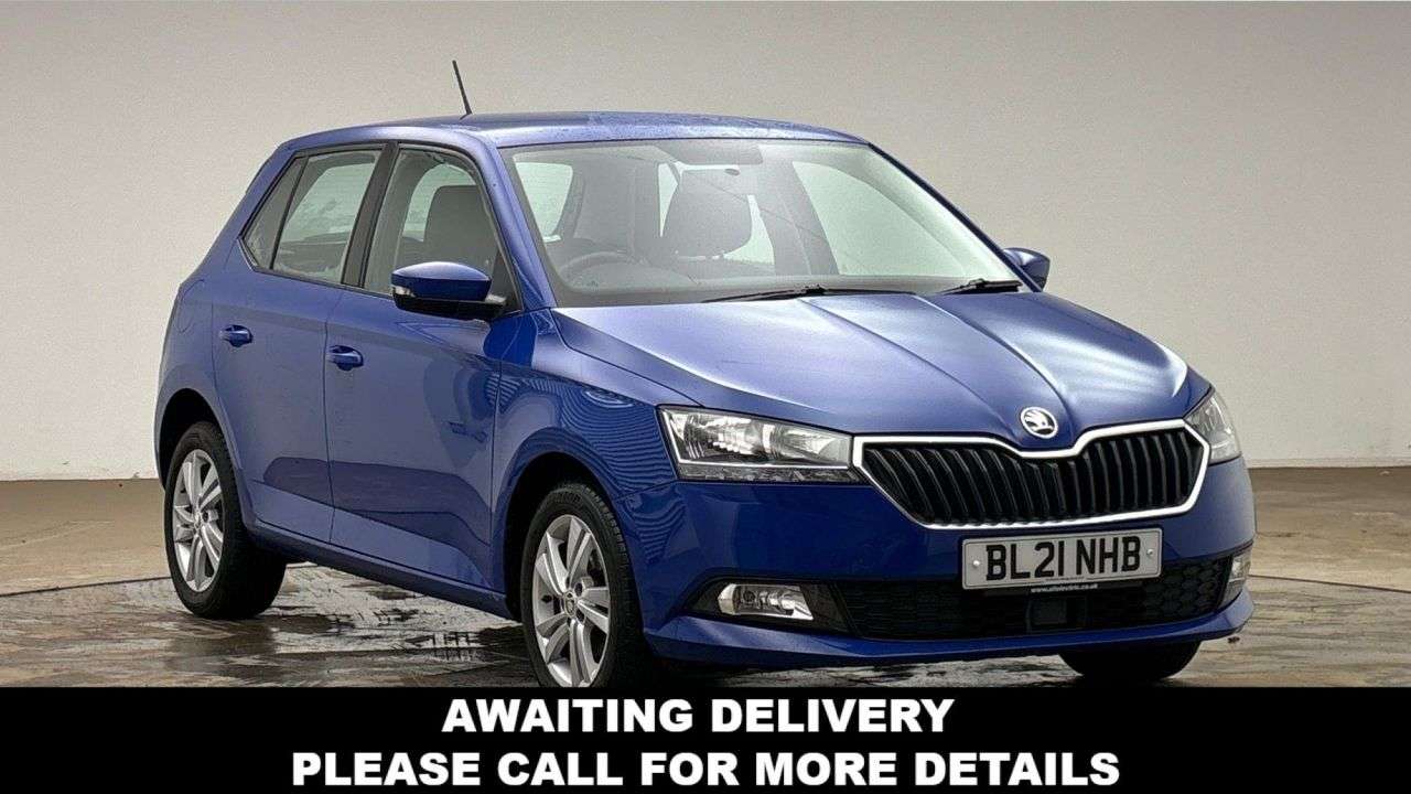 A 2021 SKODA FABIA 1.0 TSI SE Hatchback 5dr Petrol Manual Euro 6 (s/s) (95 ps) A 2021 SKODA FABIA 1.0 TSI SE Hatchback 5dr Petrol Manual Euro 6 (s/s) (95 ps)