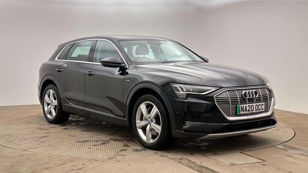 A 2020 AUDI E-TRON QUATTRO TECHNIK A 2020 AUDI E-TRON QUATTRO TECHNIK
