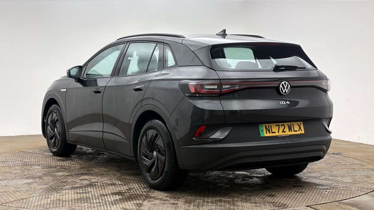 A 2022 VOLKSWAGEN ID4 Pure 52kWh Life SUV 5dr Electric Auto (148 ps) A 2022 VOLKSWAGEN ID4 Pure 52kWh Life SUV 5dr Electric Auto (148 ps)