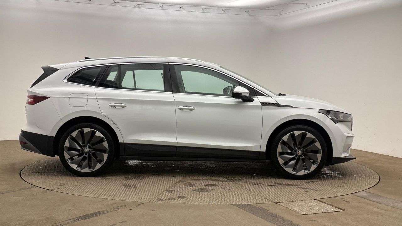 A 2023 SKODA ENYAQ iV 82kWh 80 SUV 5dr Electric Auto (DC135kW) (204 ps) A 2023 SKODA ENYAQ iV 82kWh 80 SUV 5dr Electric Auto (DC135kW) (204 ps)