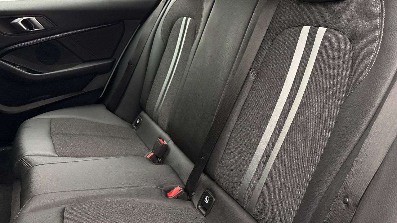 2022 BMW 1 SERIES 2022 BMW 1 SERIES