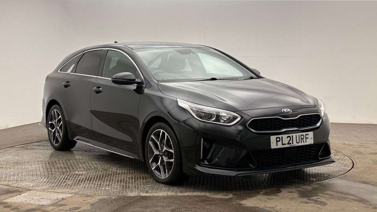 A 2021 KIA PROCEED 1.5 T-GDi GT-Line Shooting Brake 5dr Petrol Manual Euro 6 (s/s) (158 bhp) A 2021 KIA PROCEED 1.5 T-GDi GT-Line Shooting Brake 5dr Petrol Manual Euro 6 (s/s) (158 bhp)