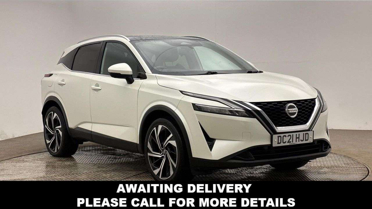 A 2021 NISSAN QASHQAI 1.3 DIG-T MHEV Tekna+ SUV 5dr Petrol Hybrid XTRON Euro 6 (s/s) (158 ps) A 2021 NISSAN QASHQAI 1.3 DIG-T MHEV Tekna+ SUV 5dr Petrol Hybrid XTRON Euro 6 (s/s) (158 ps)