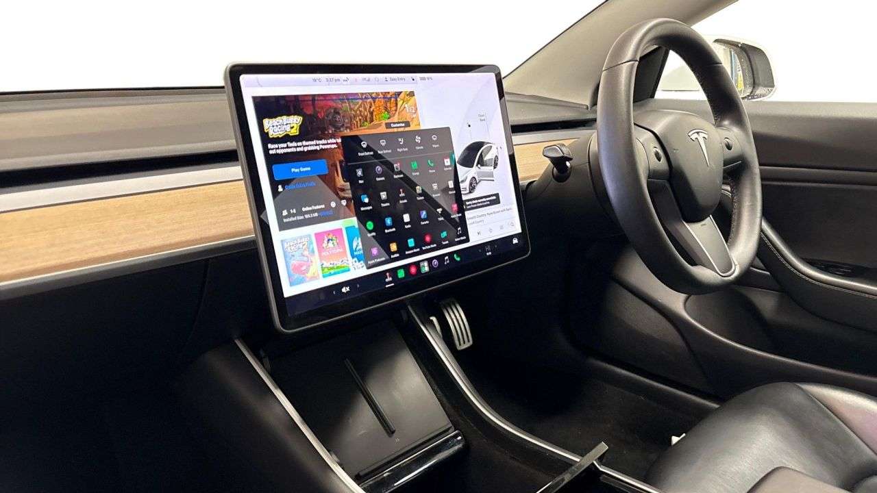 2020 TESLA MODEL 3 2020 TESLA MODEL 3
