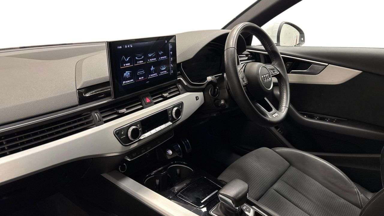 A 2023 AUDI A4 2.0 TFSI 35 S line Saloon 4dr Petrol S Tronic Euro 6 (s/s) (150 ps) A 2023 AUDI A4 2.0 TFSI 35 S line Saloon 4dr Petrol S Tronic Euro 6 (s/s) (150 ps)