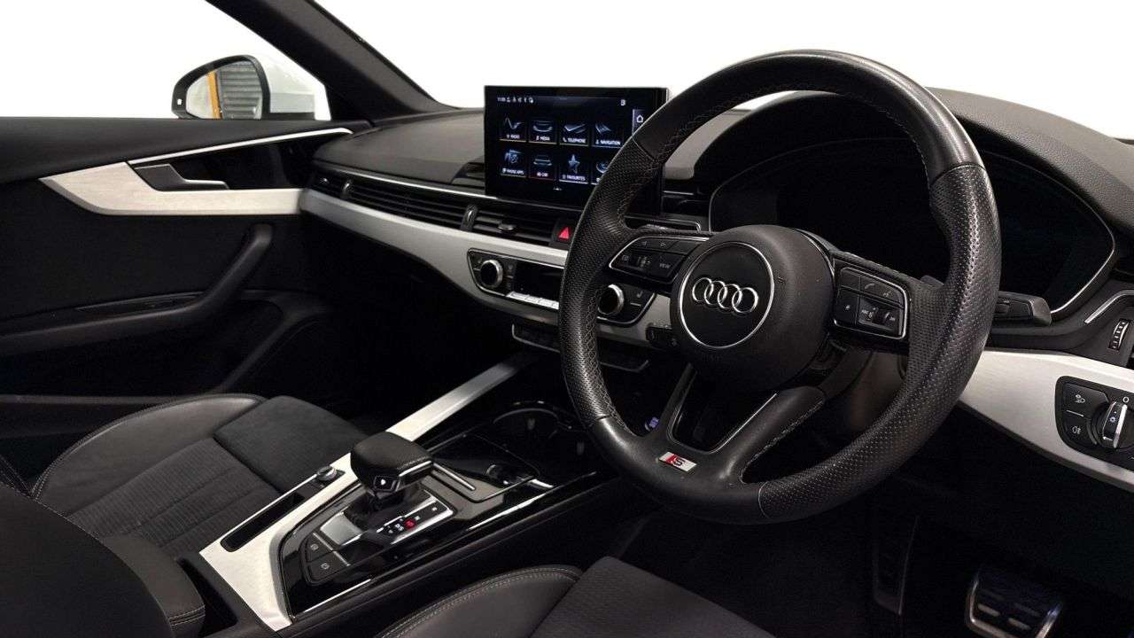 2023 AUDI A4 2023 AUDI A4