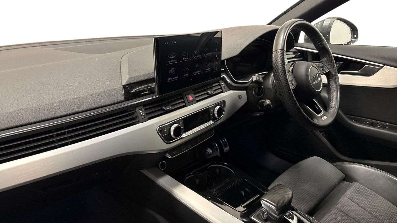 2023 AUDI A4 AVANT 2023 AUDI A4 AVANT