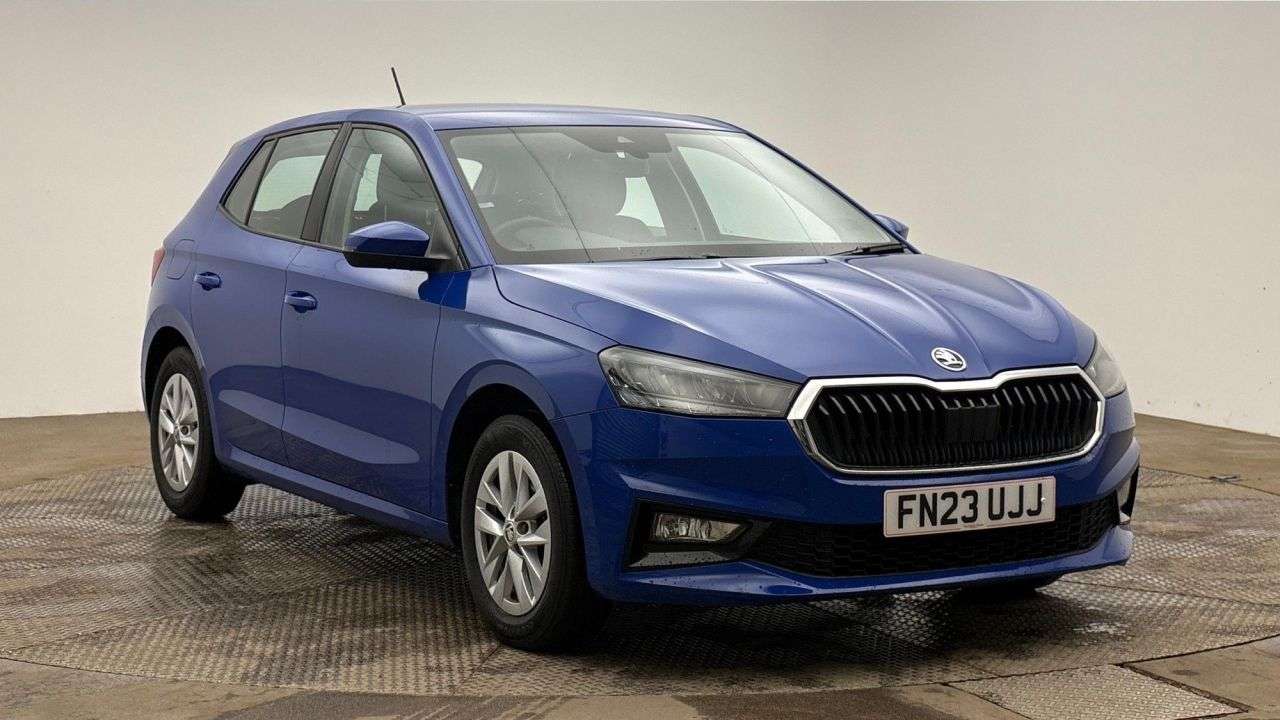 A 2023 SKODA FABIA 1.0 MPI SE Comfort Hatchback 5dr Petrol Manual Euro 6 (s/s) (80 ps) A 2023 SKODA FABIA 1.0 MPI SE Comfort Hatchback 5dr Petrol Manual Euro 6 (s/s) (80 ps)